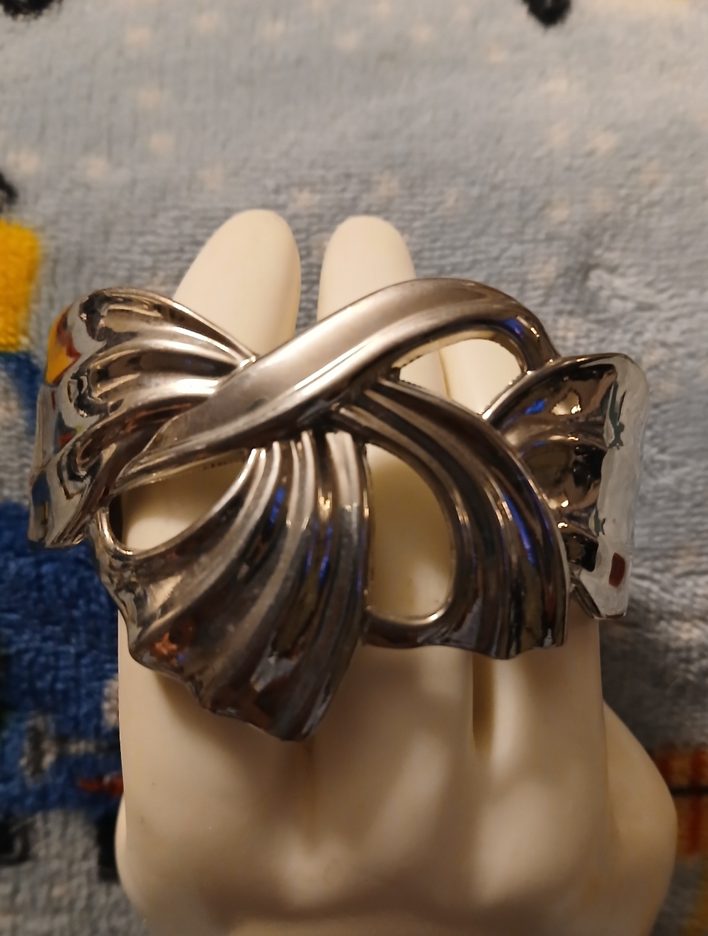 Vintsge Silver Toned Statement Cuff Bracelet   With A Sculpted Bow Motif
